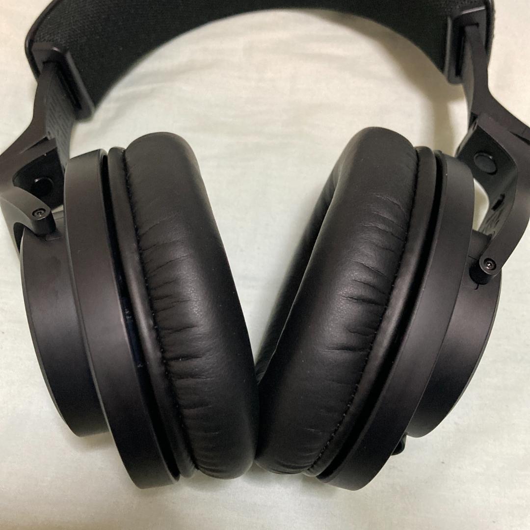 ヘッドホン SHURE SRH440A
