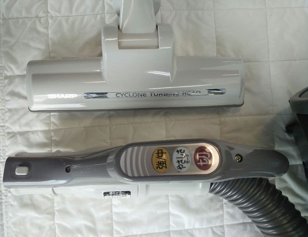 SHARP　 EC-CT12　サイクロン　掃除機　2019年製