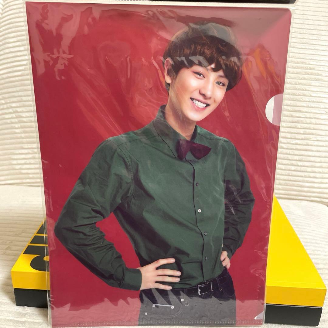 EXO フォトブック DIE JUNGS 2冊SET(おまけ付き)