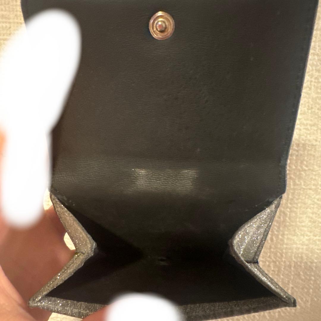 バレンシアガ財布　銀ラメ