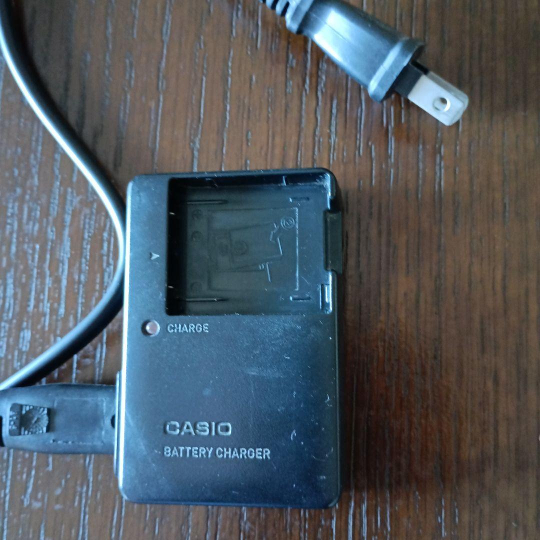 デジタルカメラ CASIO EXILIM EX-Z550