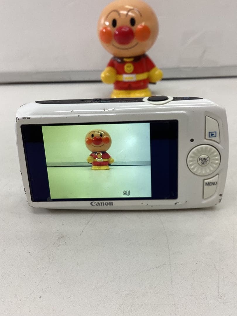 Canon IXY 30 Sデジタルカメラ 本体 バッテリー付き　撮影可能