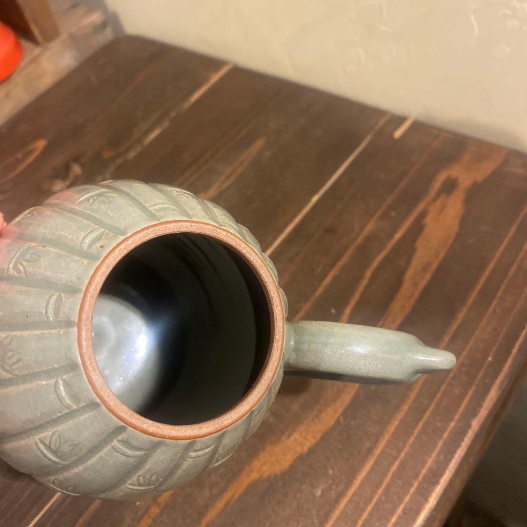 高麗青磁　ティーポット