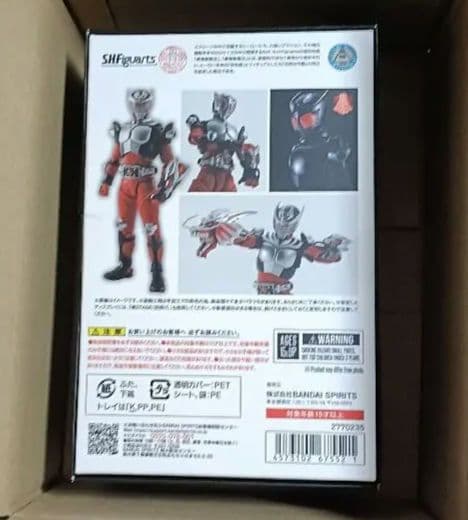 S.H.フィギュアーツ（真骨彫製法） 仮面ライダー龍騎