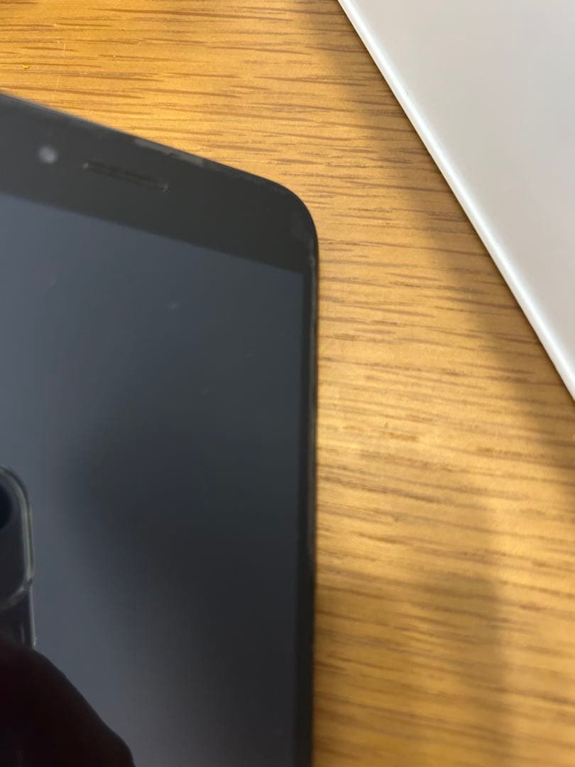 【中古美品】iPhoneSE 第2世代 128GB 本体 SIMフリー