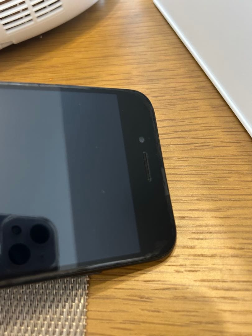 【中古美品】iPhoneSE 第2世代 128GB 本体 SIMフリー