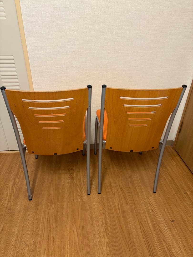 CRES スタッキングチェア　廃盤品　2脚