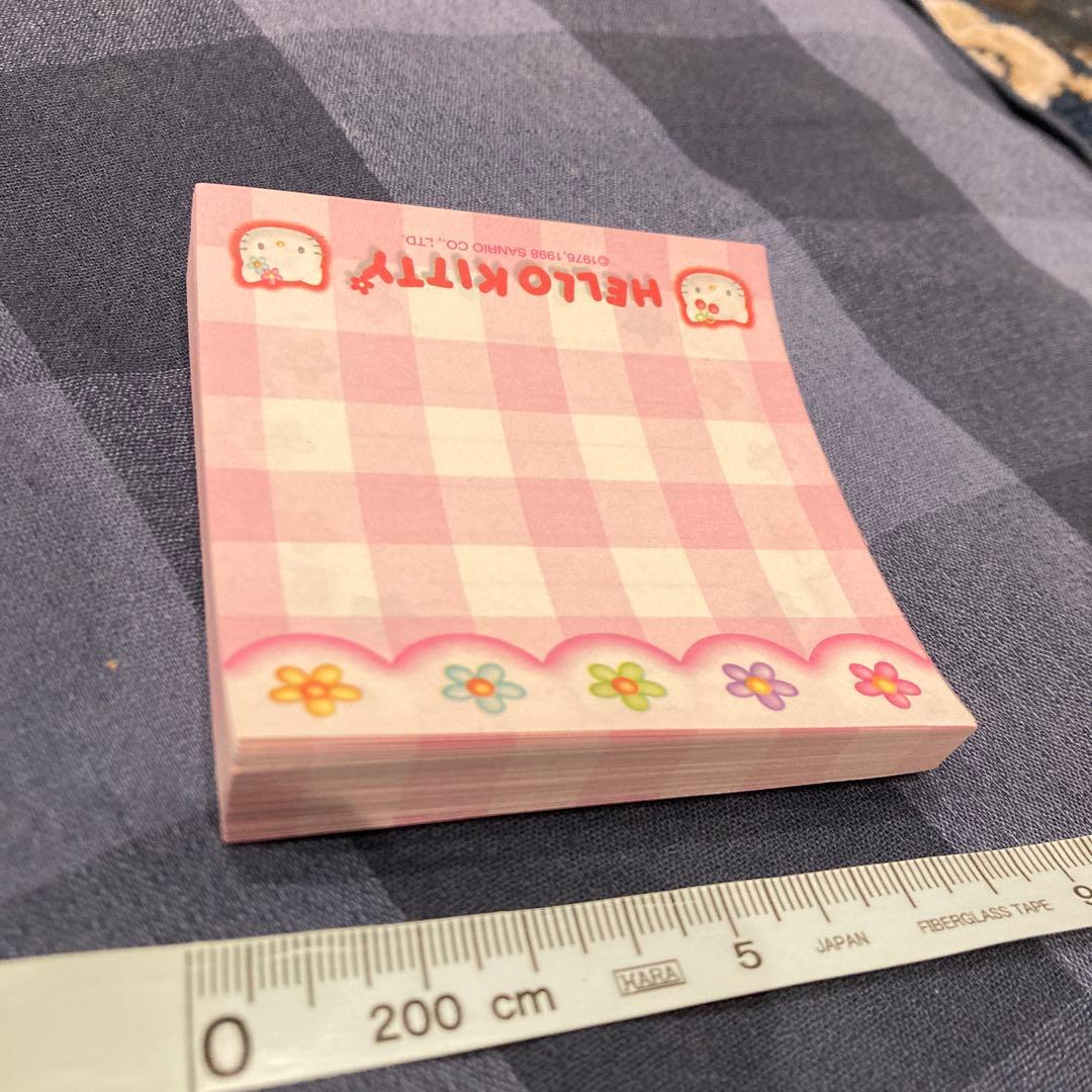 レトロ《1998年 ハローキティ メモ帳》さくらんぼ☆缶ケース付き