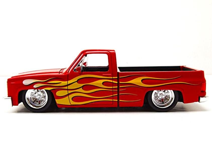 ミニカー JADA Mijo 1/24 1985 CHEVROLET C-10 RED