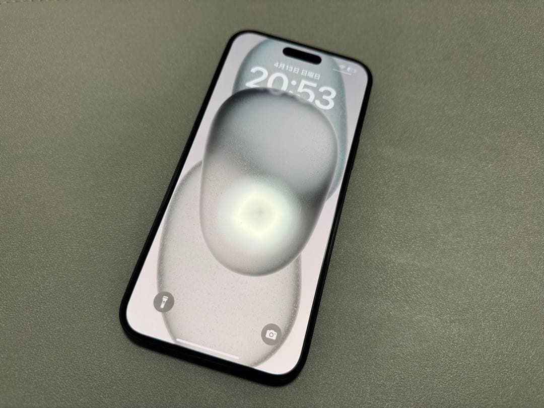 iPhone15 Plus ブラック