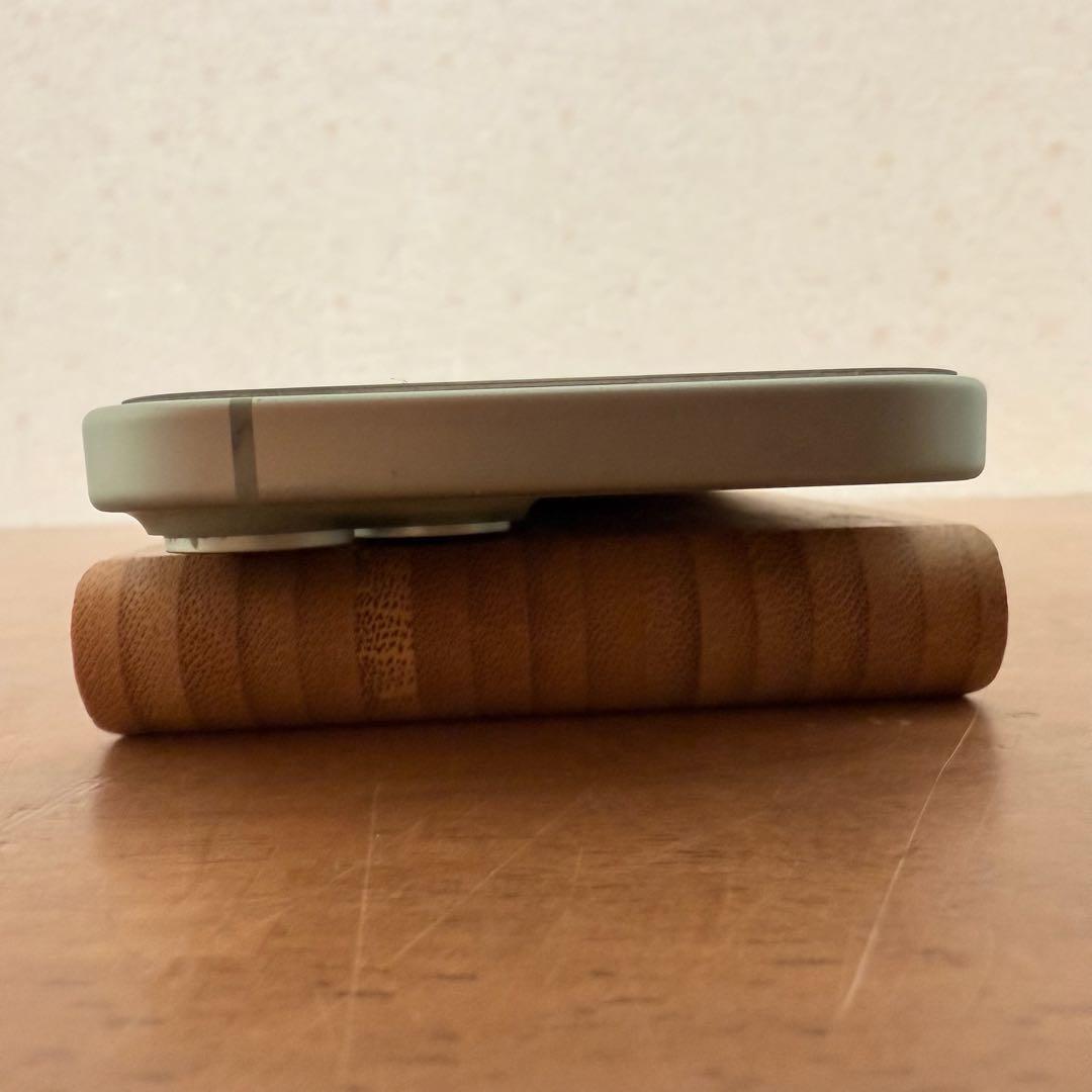 ● 美品 iPhone15 256GB グリーン MTMT3J/A SIMフリー