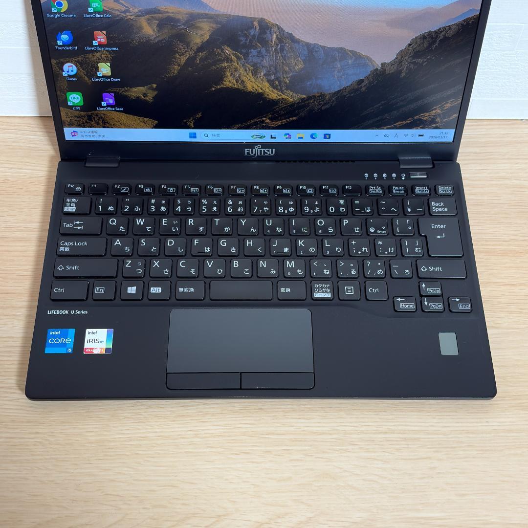 富士通　11世代i5　ノートパソコン　Windows11　オフィス付き　29