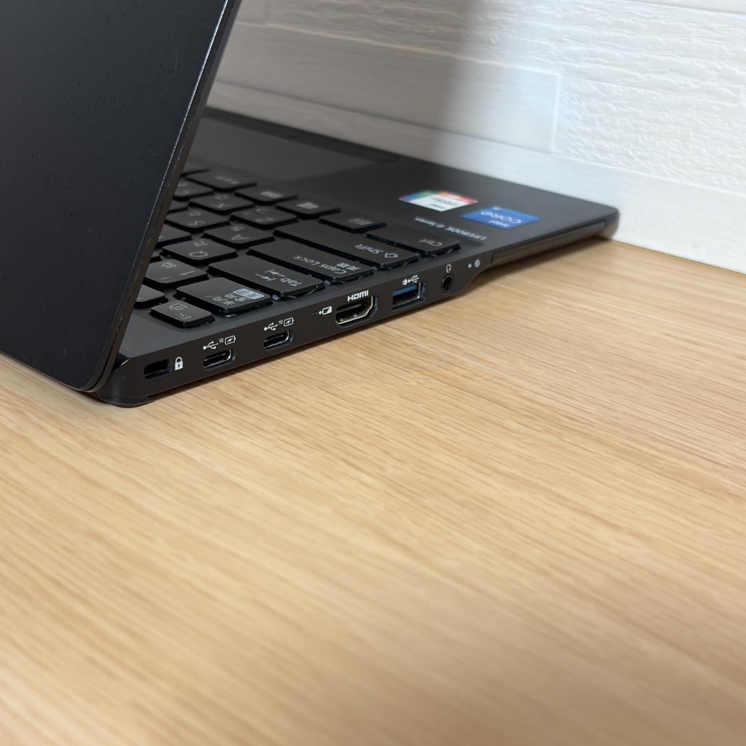 富士通　11世代i5　ノートパソコン　Windows11　オフィス付き　29
