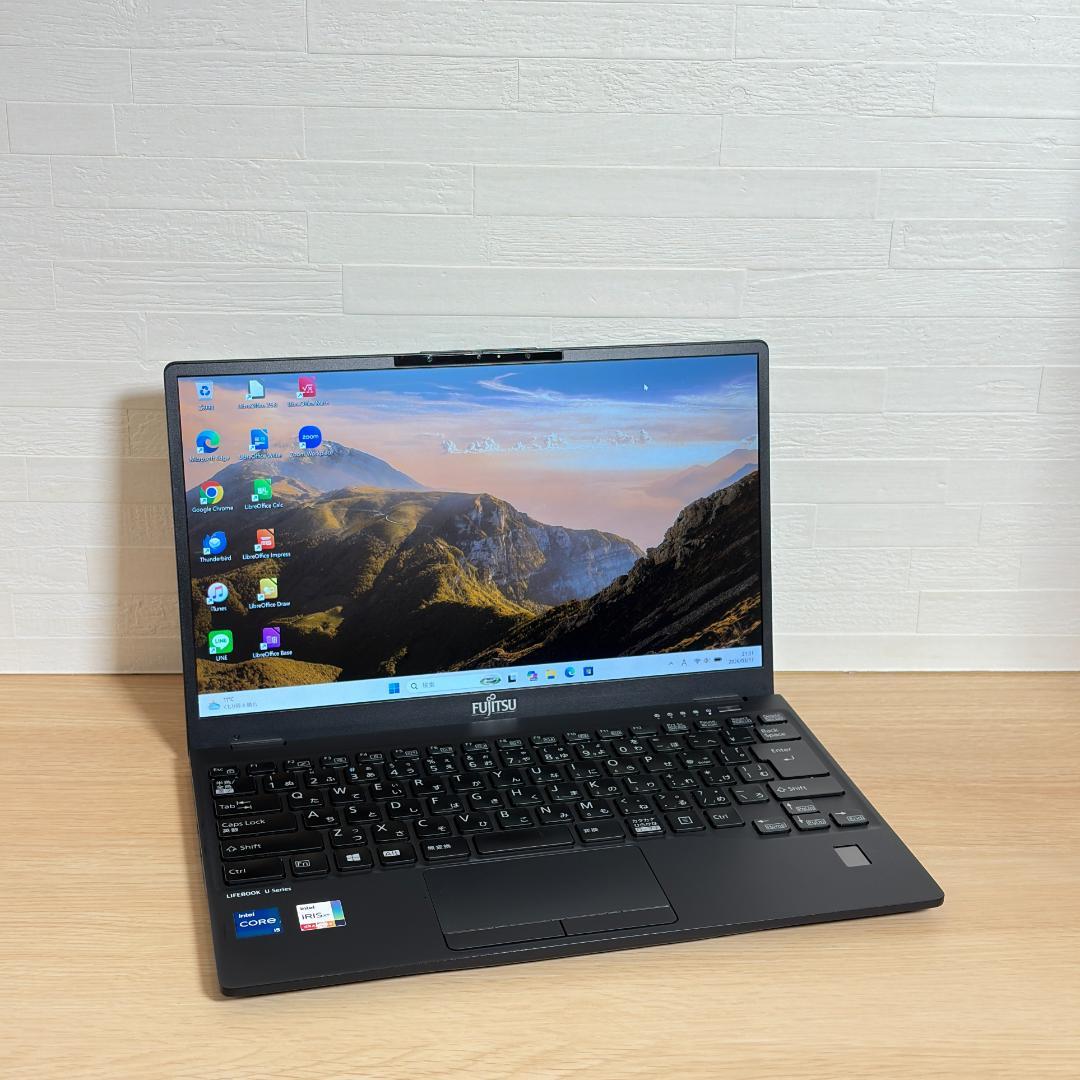 富士通　11世代i5　ノートパソコン　Windows11　オフィス付き　29