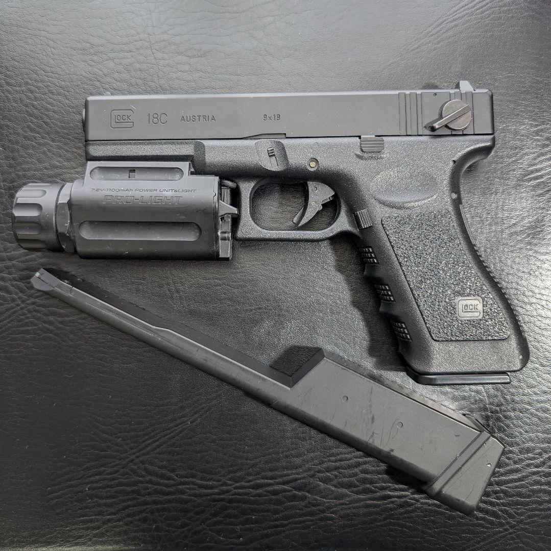 東京マルイ　GLOCK 18C プロライト・連射マガジン付き　18歳以上