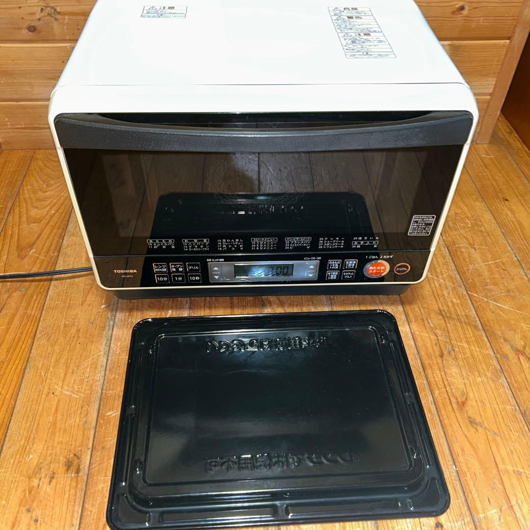 東芝オーブンレンジ 石窯ドーム ER-JD7A 2012年製