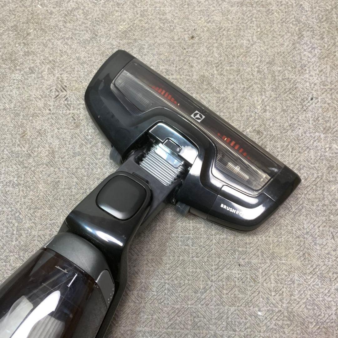 K444 エレクトロラックス クリーナー ZB3501EB