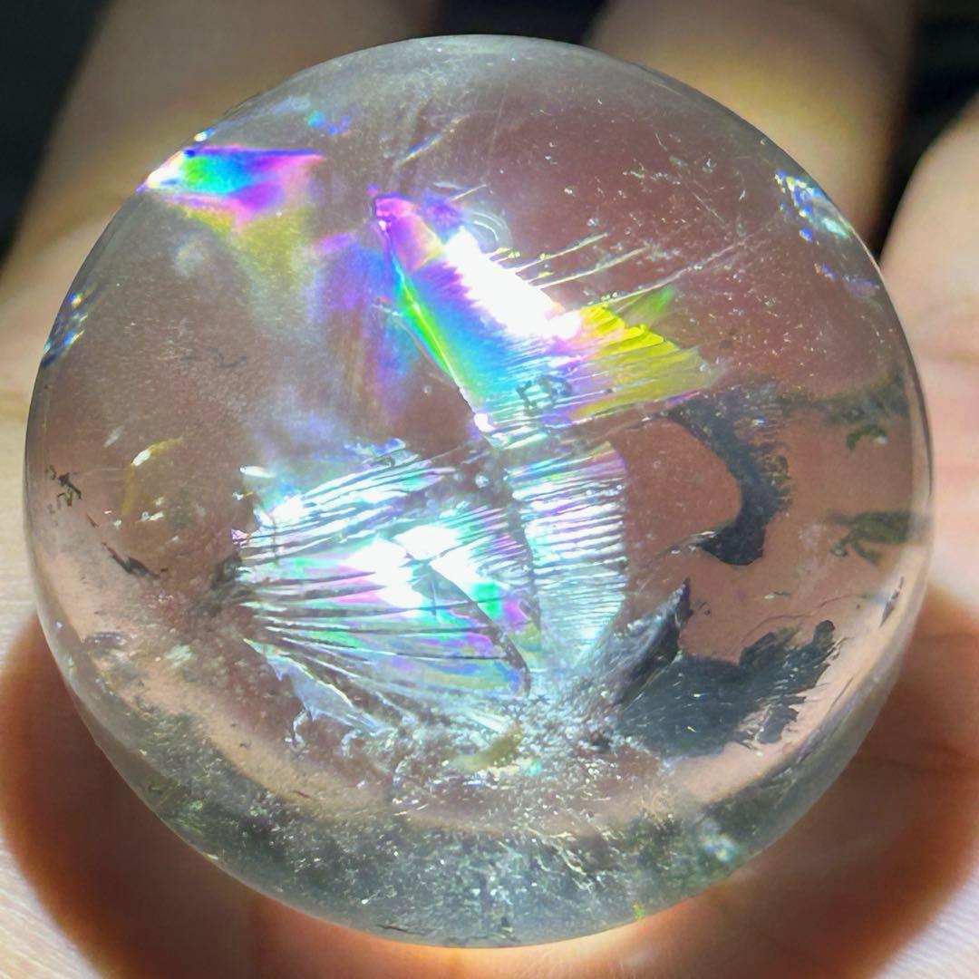☆高級品質！レインボー　スーパーファントム 水晶　丸玉　原石　乙巳弁財宝珠⑥！