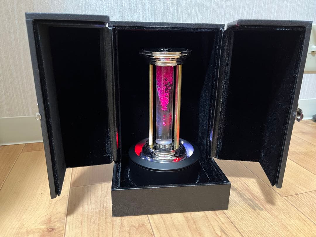  HOURGLASS ルビー　50カラット