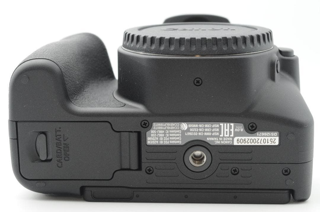 ■ほぼ新品■新生活応援SALE■ Canon EOS Kiss x9 ダブル