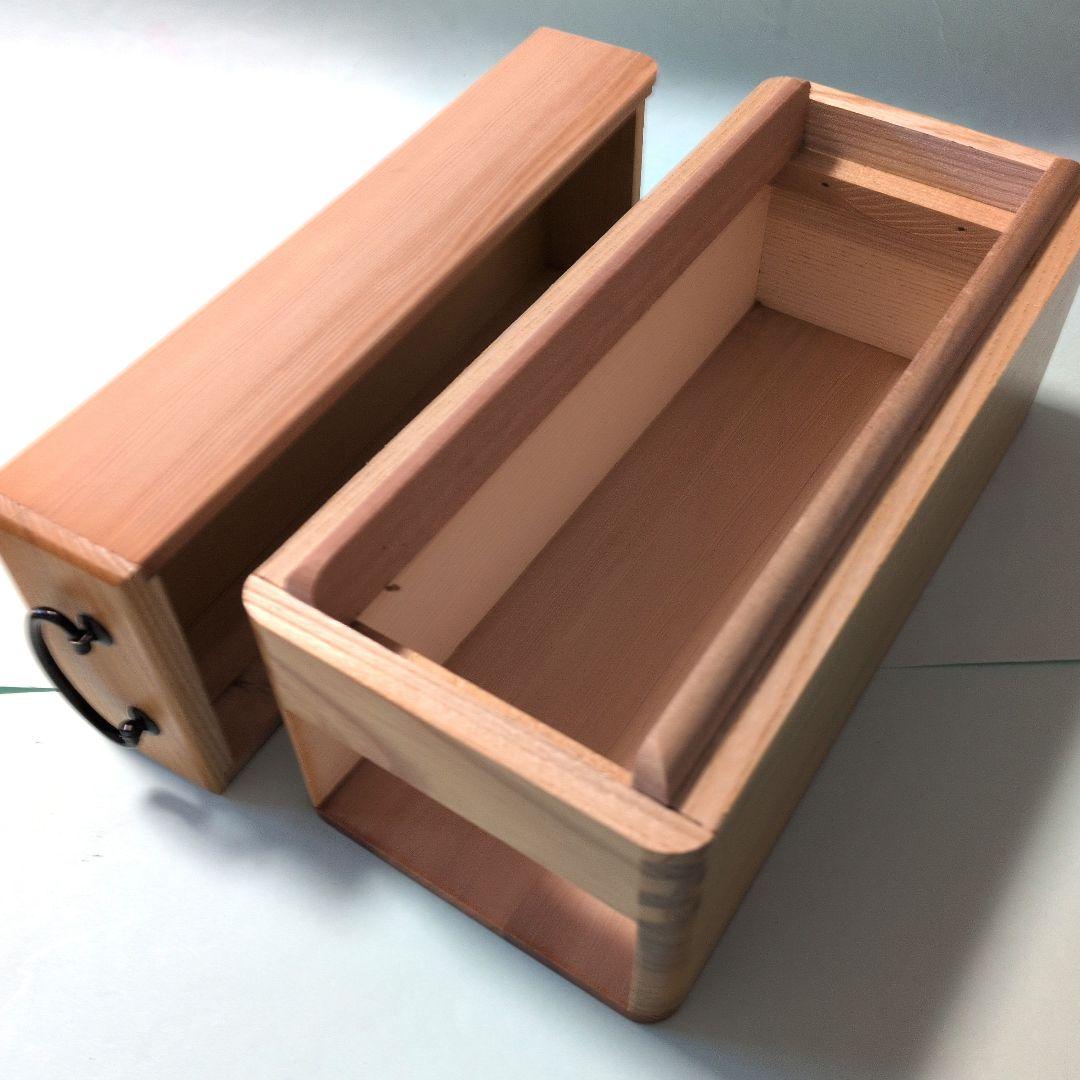 鰹節削り器　「日本橋木屋」　木製