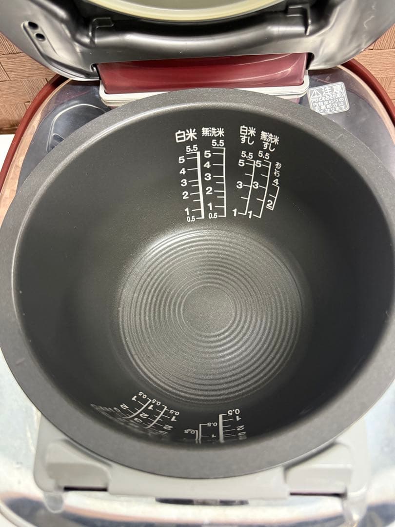 東芝製 RC-10VSE3 IH炊飯器 1.0L 炊飯専用家庭用圧力がま
