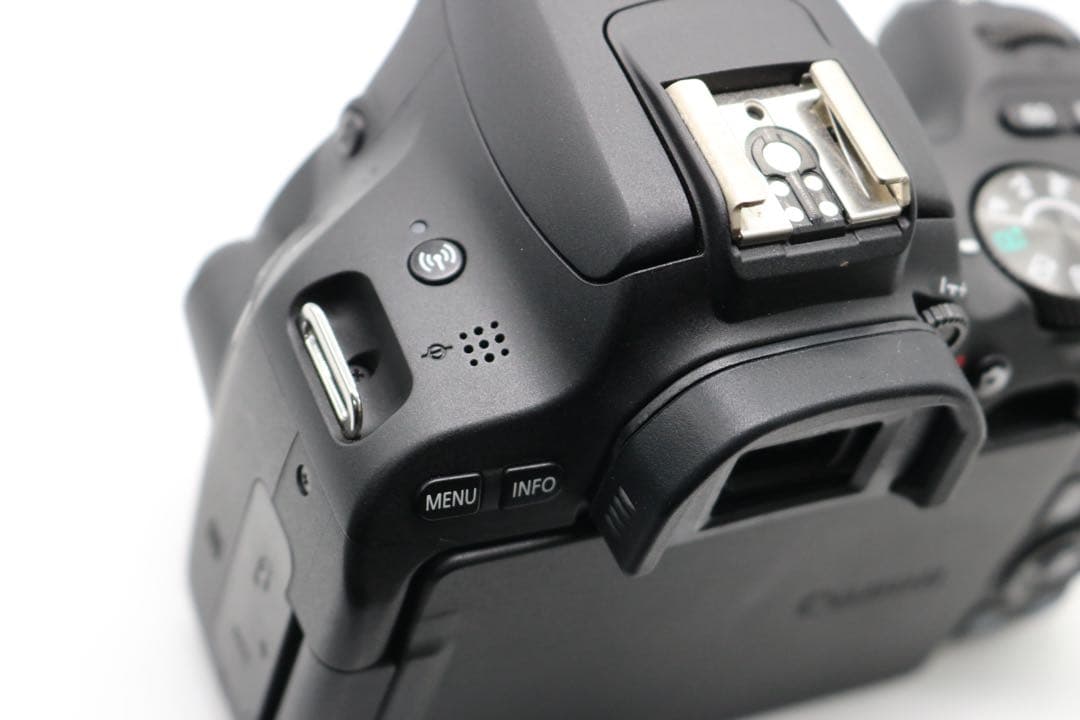 ボディ新品級 【Canon EOS Kiss X9 ダブルレンズセット】 保証◎