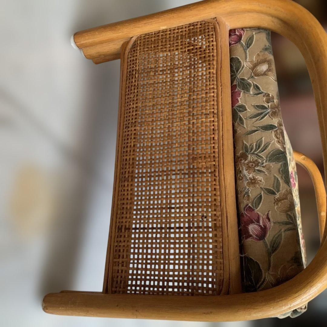 回転ラタンチェアと座椅子（オットマン）セット