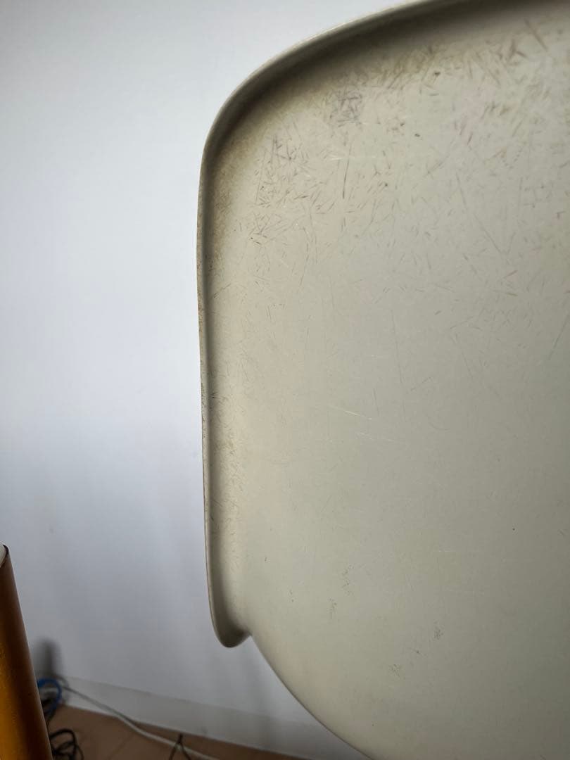 ハーマンミラー　イームズ　サイドシェルチェア②　エッフェルベース