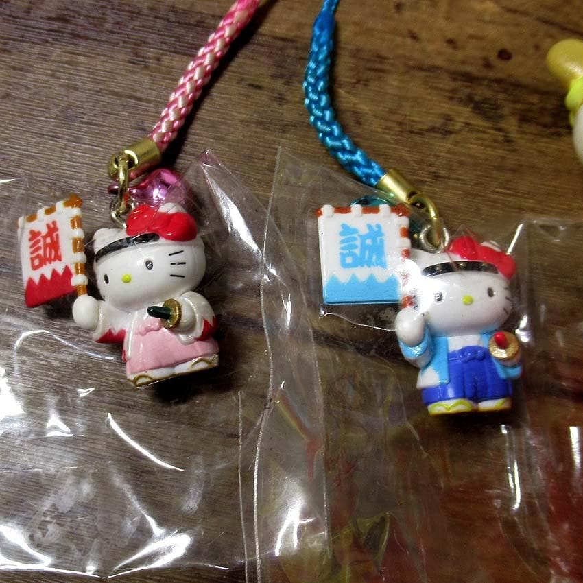 【q-229s/km】 サンリオ　ソフビ　キーホルダー　マスコット　22点