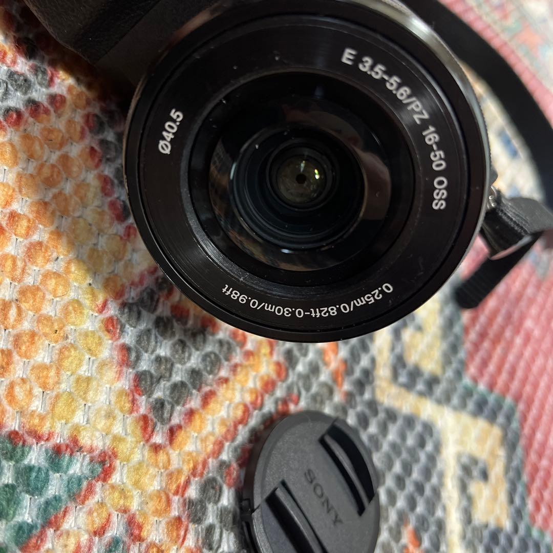 a5100 ミラーレス　ジャンク品（電源入りません）