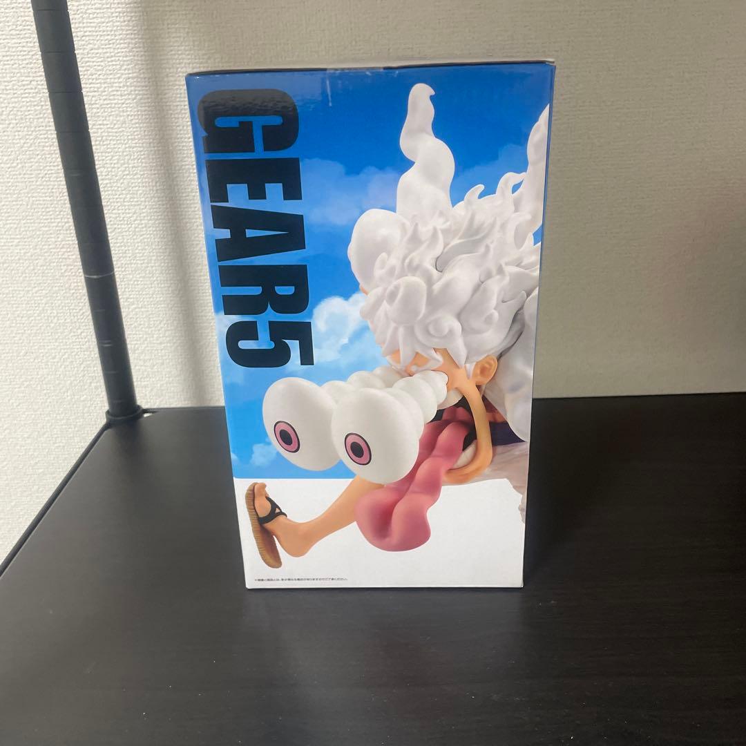 ワンピース　一番くじ　ラストワン賞　ルフィ　ギア5 フィギュア　 未開封品