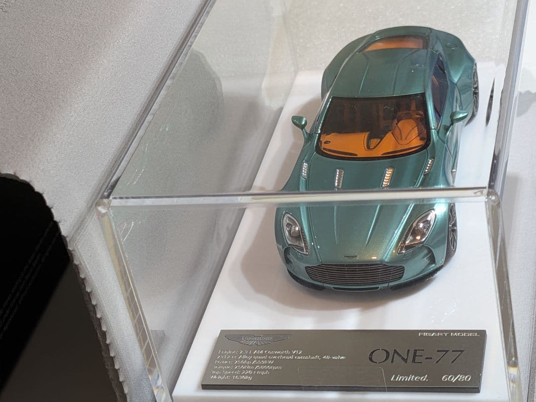 フィガートモデル 1/43 アストンマーティン ONE-77