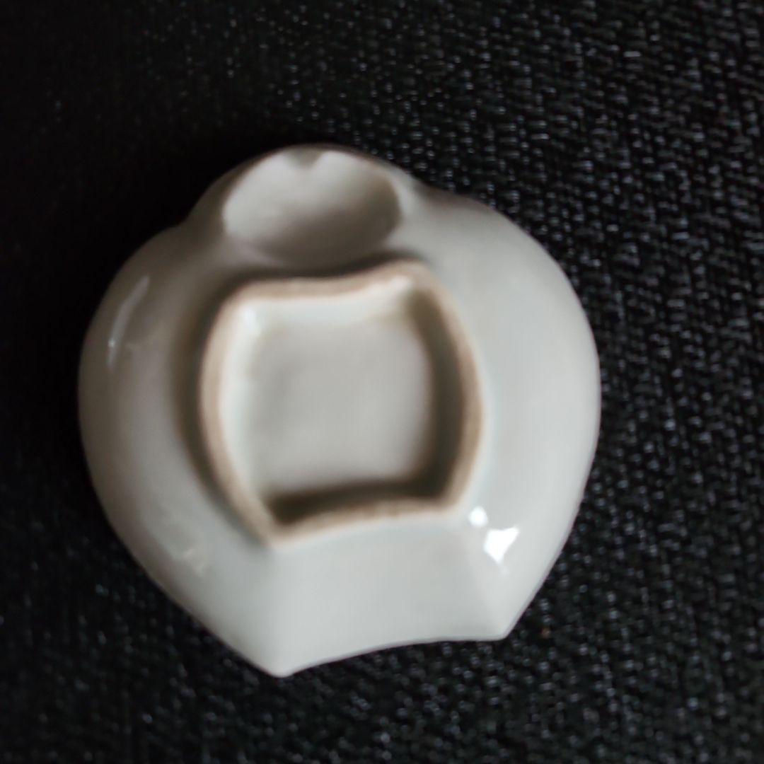 -　36: 70: 豆皿
