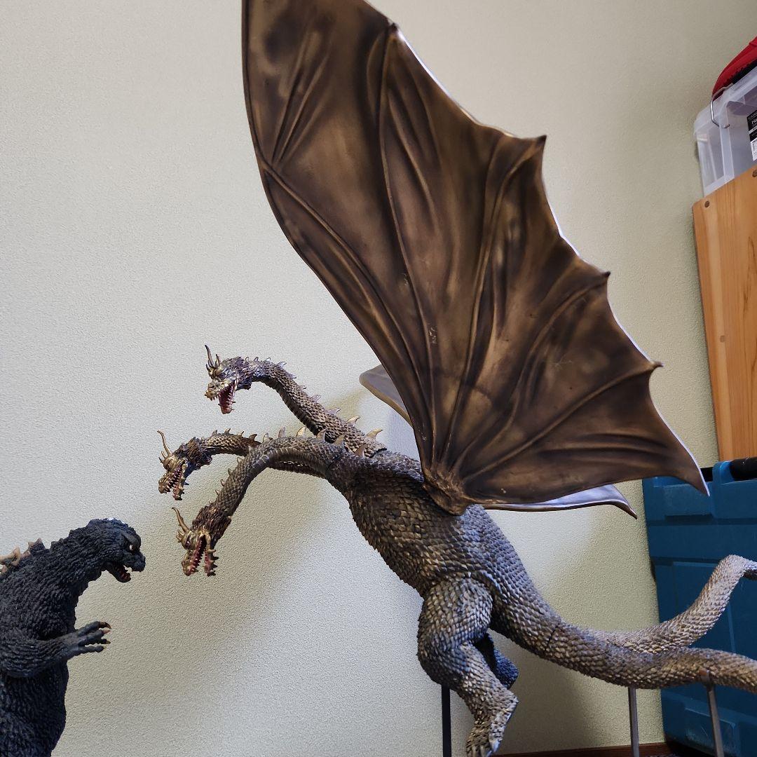 ジャンク品　ゴジラ対キングギドラ　東宝怪獣シリーズ