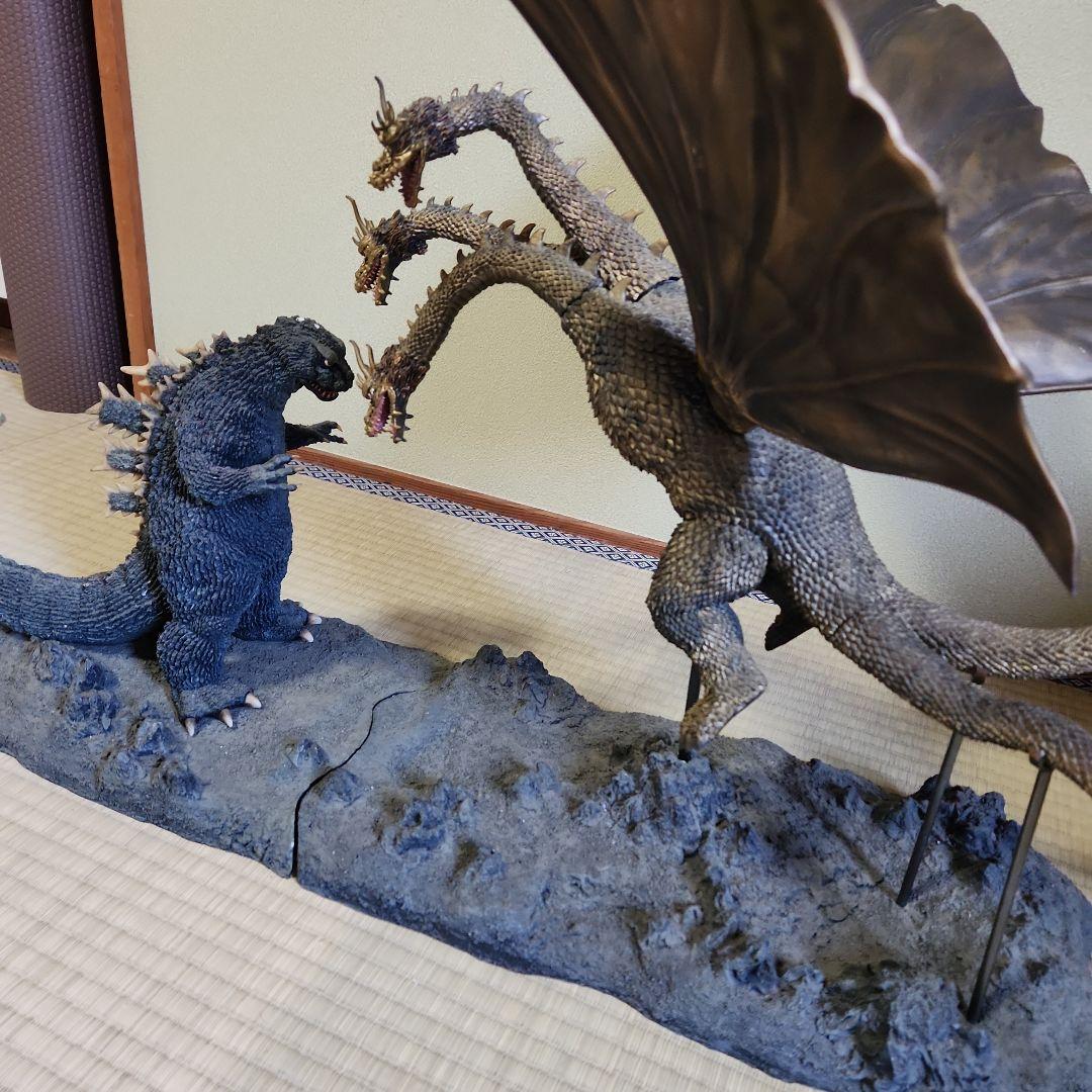 ジャンク品　ゴジラ対キングギドラ　東宝怪獣シリーズ