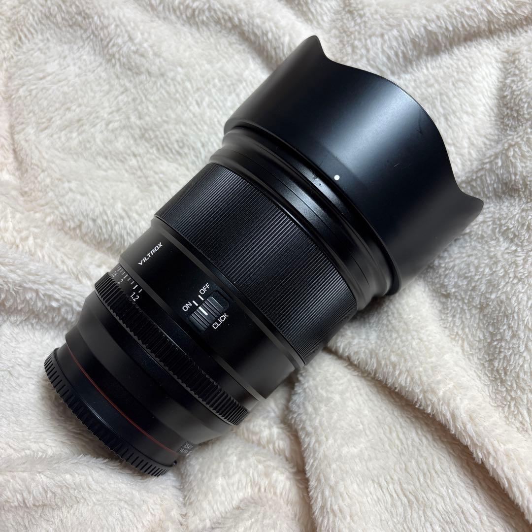 Viltrox af 75mm f/1.2 レンズ フード付き