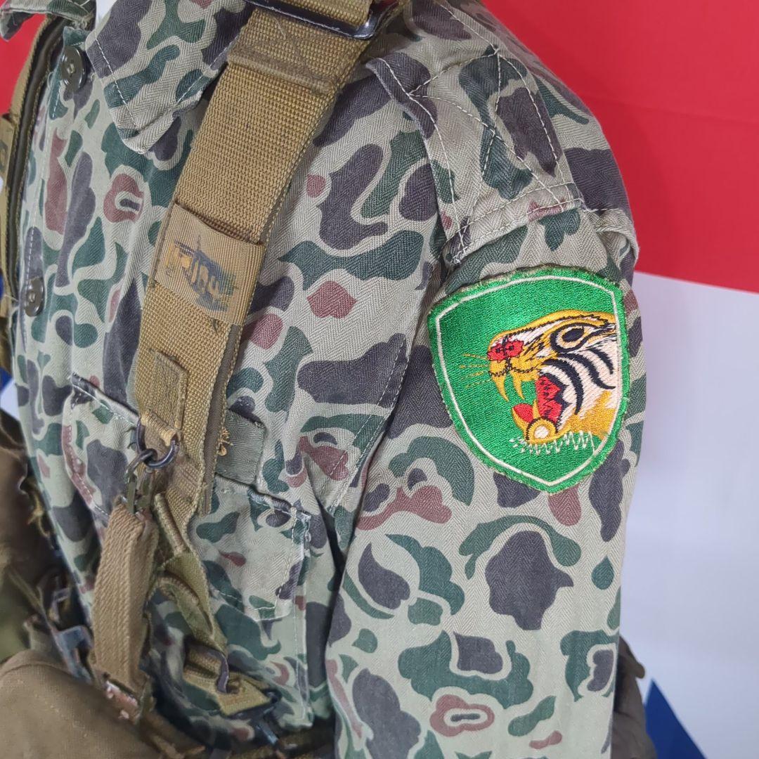 韓国軍フロッグスキン迷彩上下1960年代＆装備一式