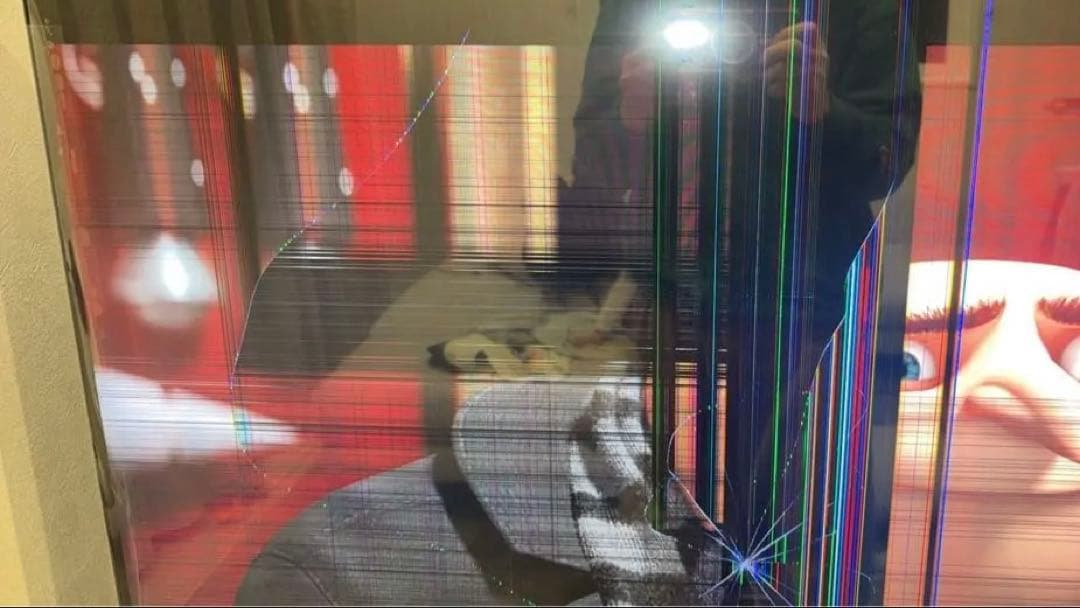 REGZA 65v型 4K 液晶テレビ　65Z770R　画面割れ