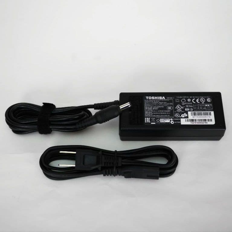 YOUKOSO☆　TOSHIBA dynabook R734 ノートPC