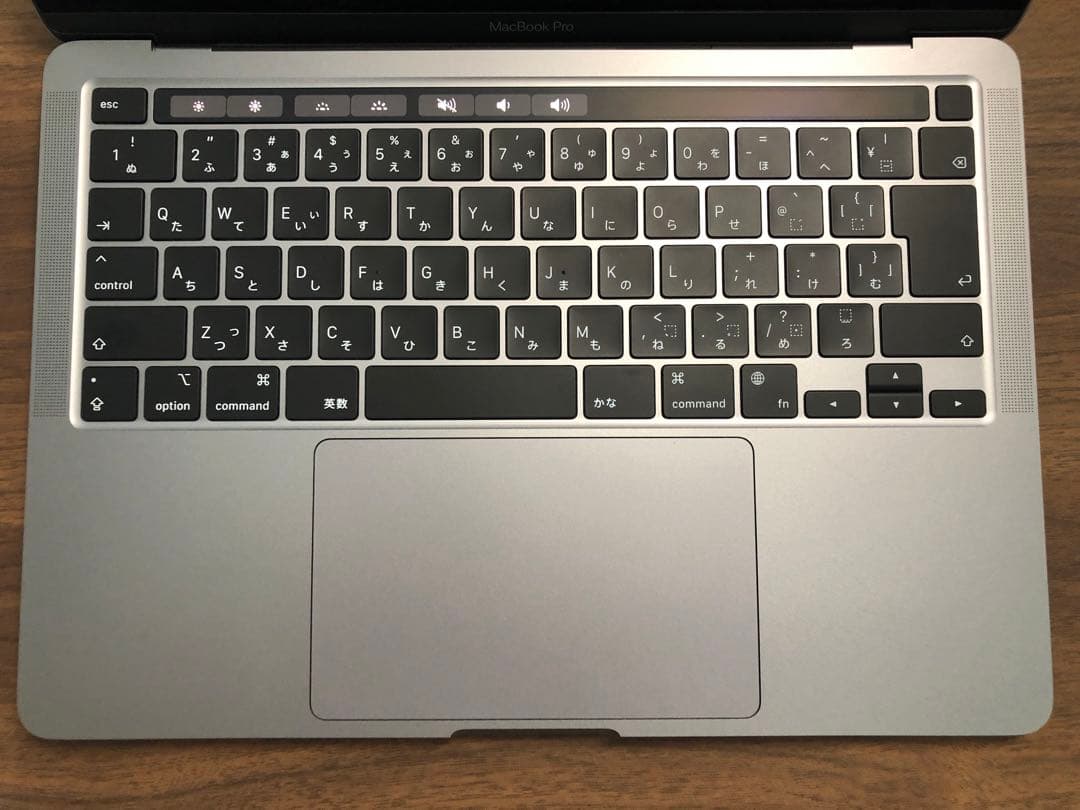 超美品　MacBook Pro 13インチ　M2 8GB 512SSD