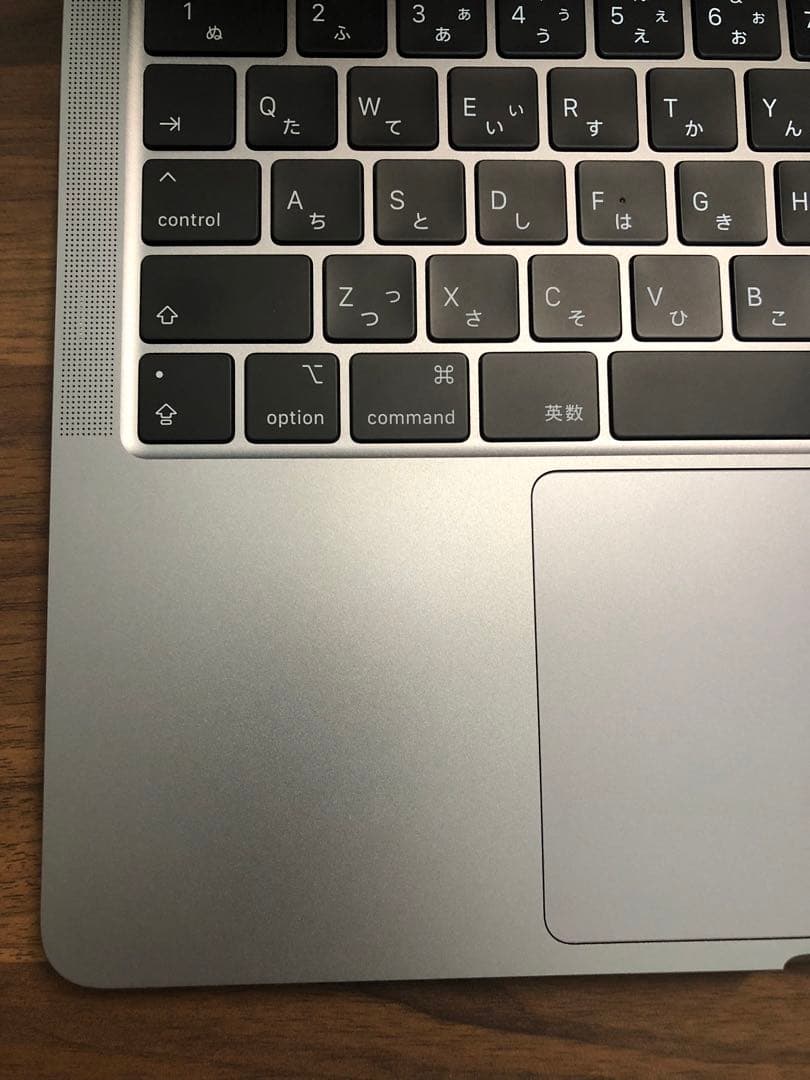 超美品　MacBook Pro 13インチ　M2 8GB 512SSD