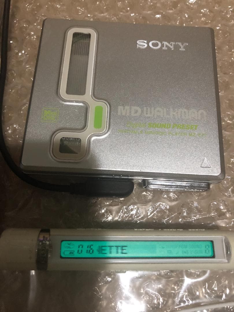 SONY MZ-E77　WALKMAN ポータブルMDプレーヤー　動作良好♬