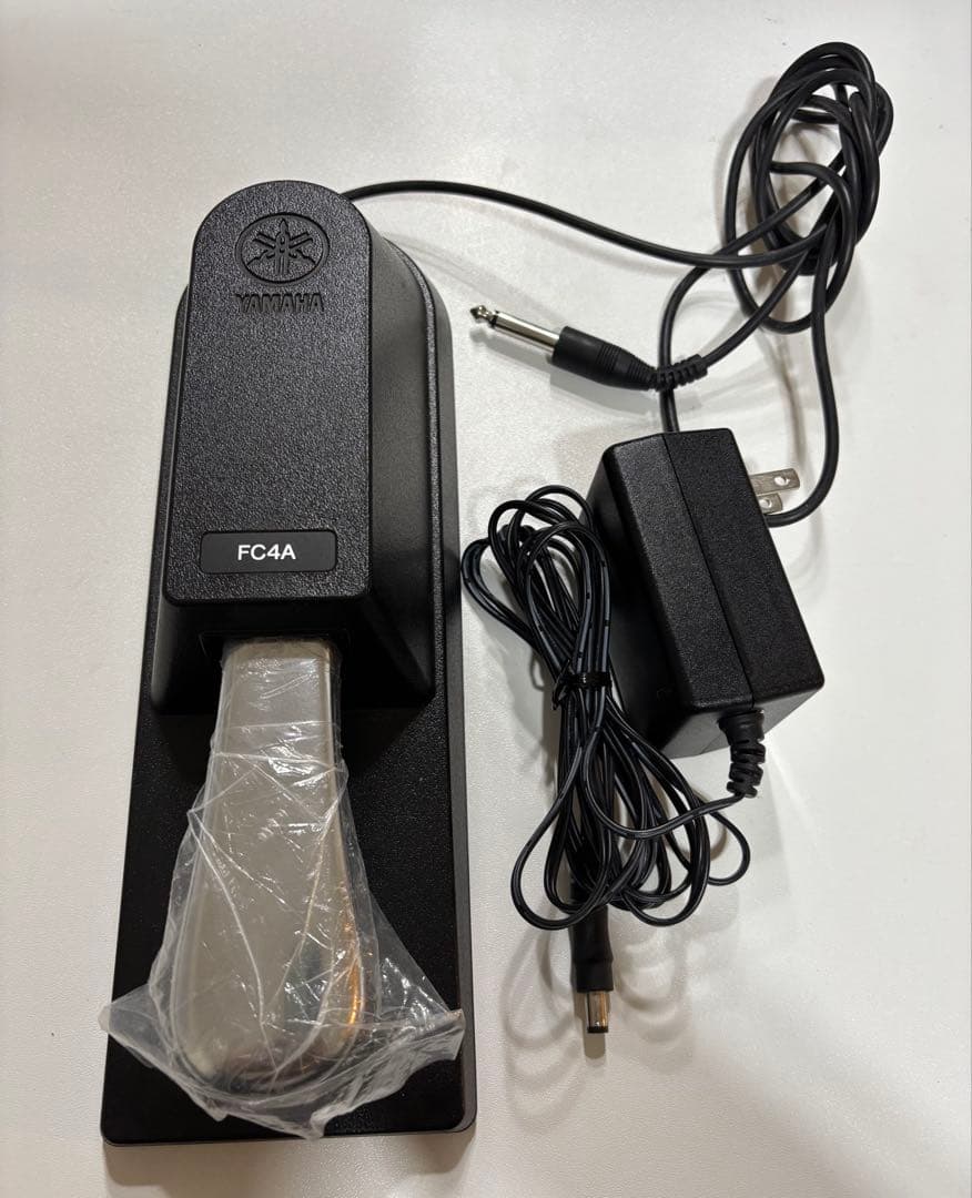 送料込み　美品　YAMAHA 76鍵盤　piaggero NP-32 スタンド付