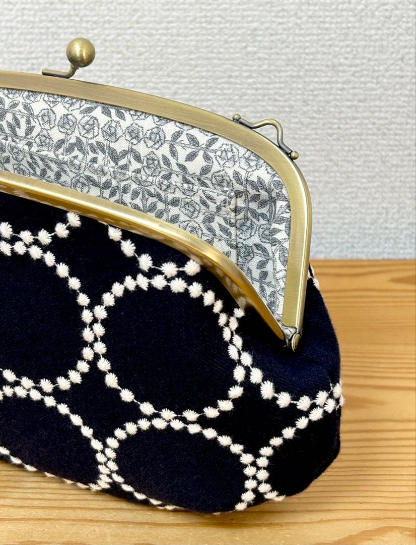 ハンドメイド がま口バッグ ポーチ タンバリン DOP ミナペルホネン dn