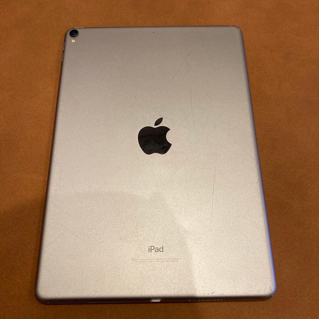 3613【早い者勝ち】iPad Pro 256GB 10.5 WIFIモデル☆