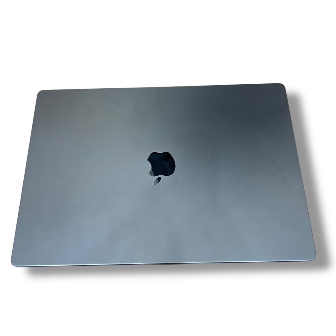 極美品 MacBook M3Pro 36GB 本体 1TB 16インチ 私物