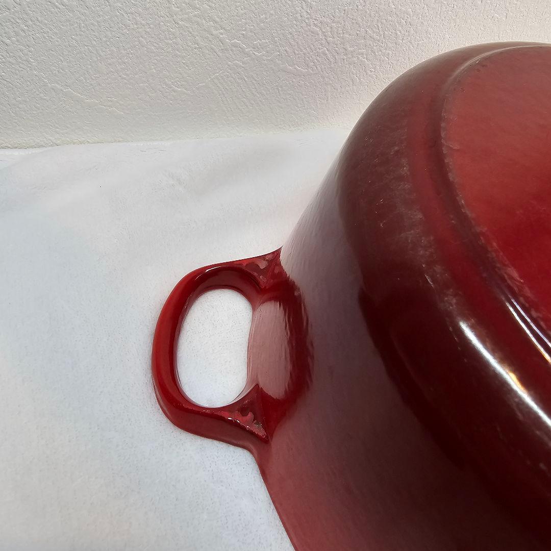 Le creuset ル・クルーゼ ココット・ロンド 22cm レッド