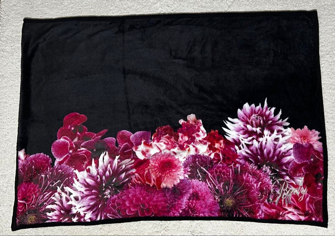 Rady リゾートフラワー ブランケット