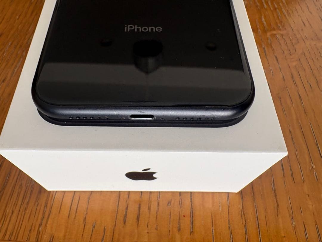 iPhone XR ブラック 本体 64GB SIMフリー